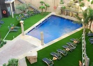 Manhatan Hotel