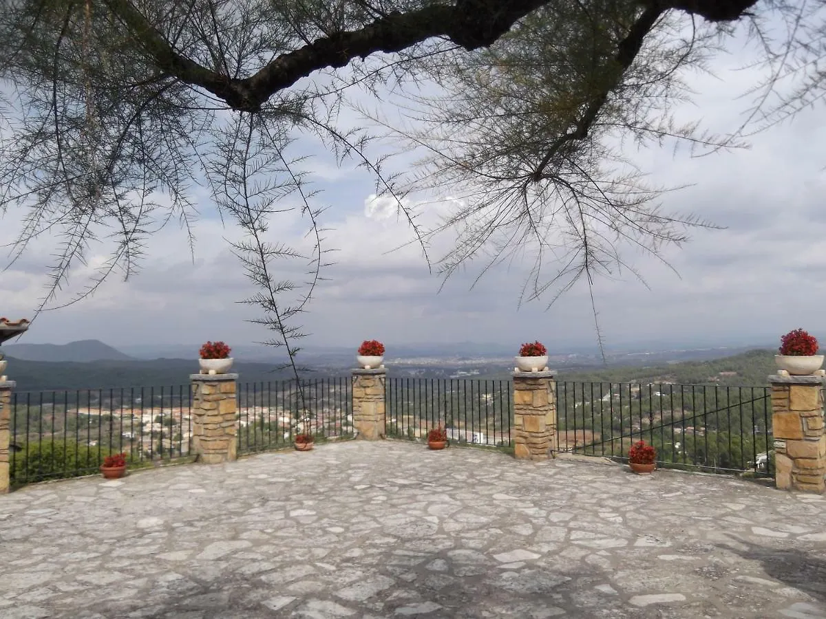 Castell De Guardiola Bed & Breakfast Sant Salvador de Guardiola 3*,  Spain